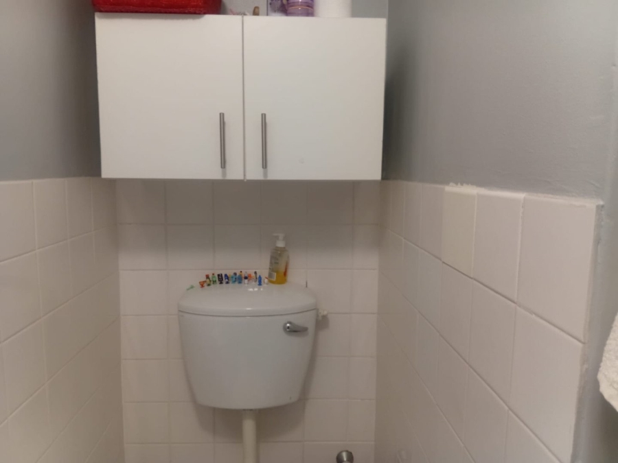 2 Bedroom Property for Sale in Strand North Western Cape